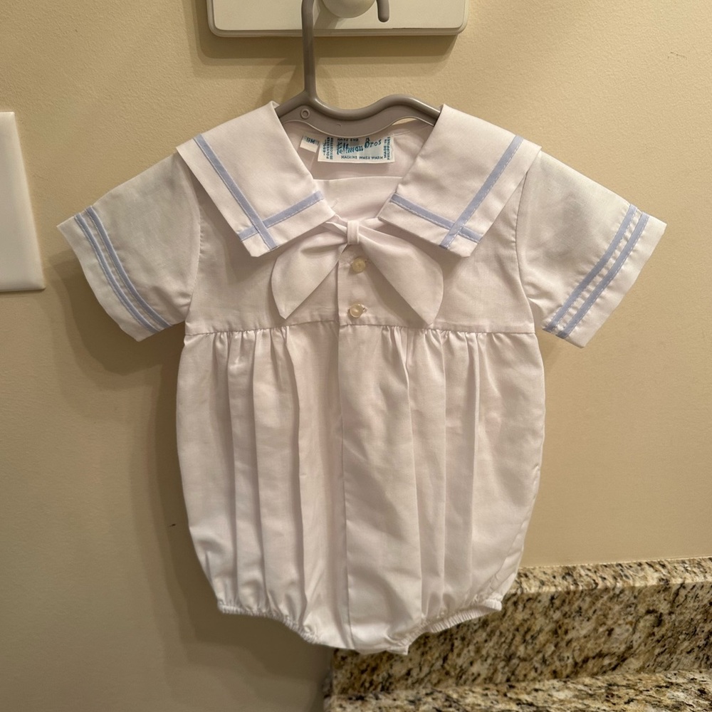 NWT Feltman Brothers Bubble and hat